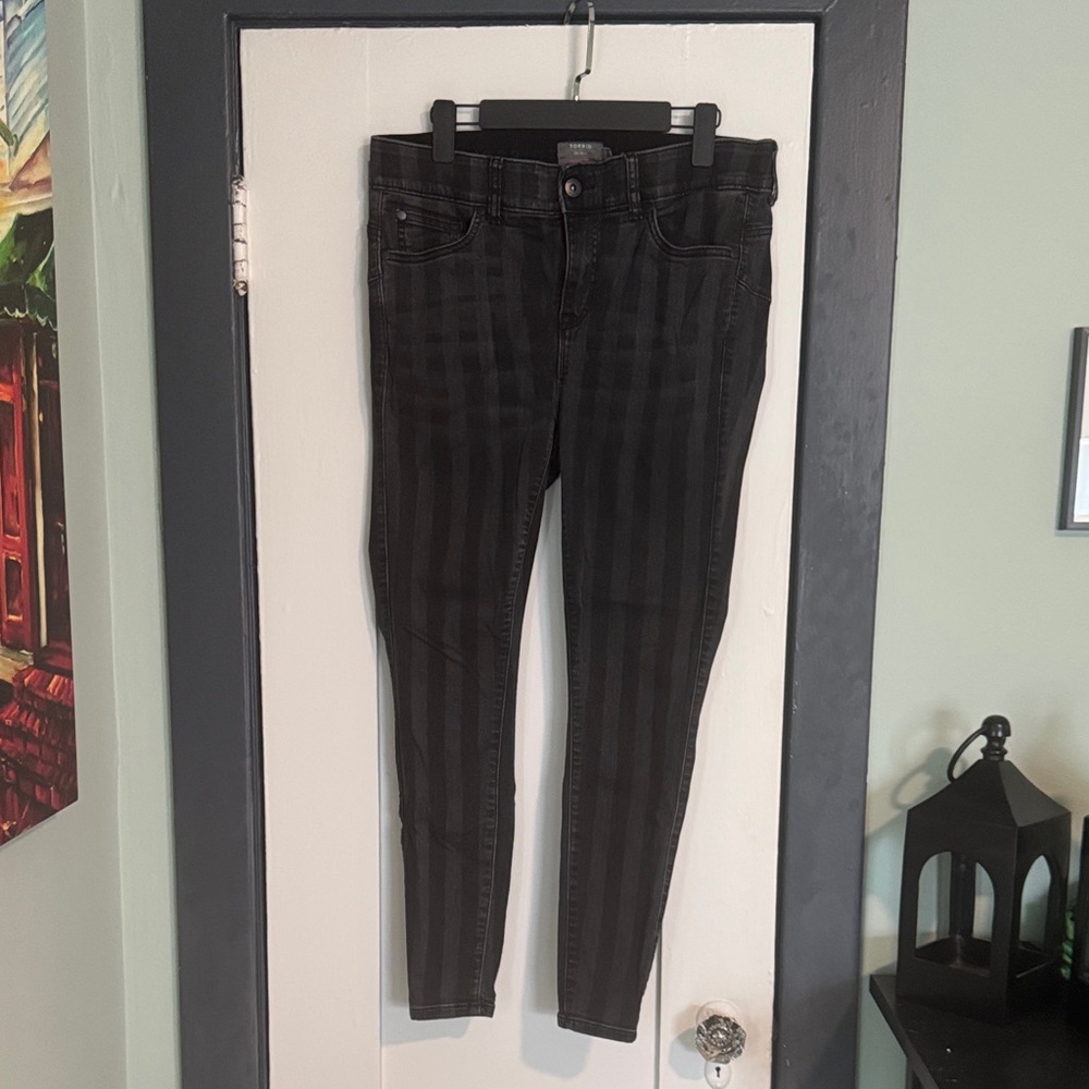 Torrid bombshell skinny jeans striped - size 12R